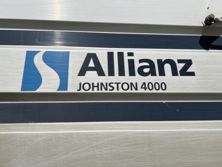 2008-johnston-4000-image-11