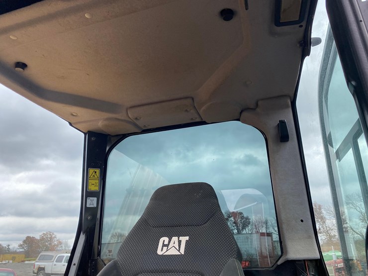 2019-caterpillar-307.5-image-33