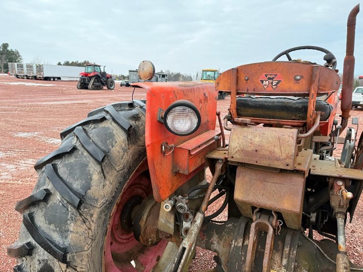massey-ferguson-180-image-22