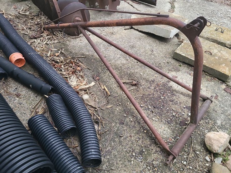 dearborn-3pt-hitch-lift-arm-image-5