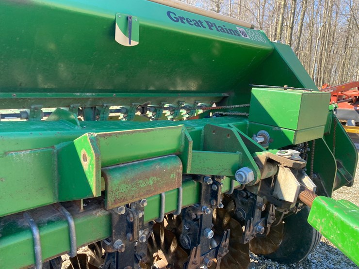 great-plains-solid-stand-30-image-21