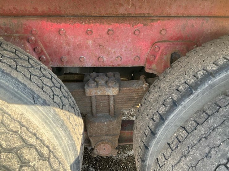 1995-kenworth-t800-image-27