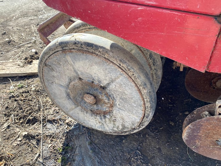 international-6200-image-9