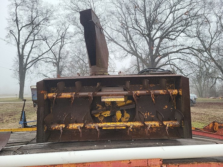 lorenze-double-auger-snowblower-image-5