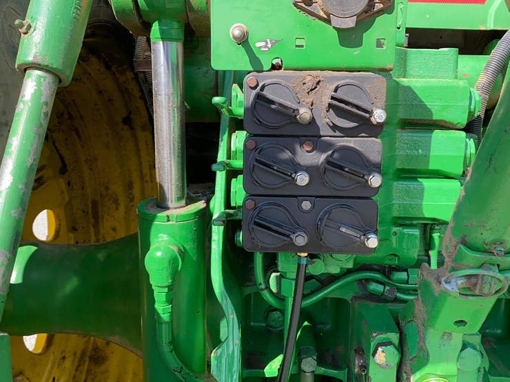 1998-john-deere-8300-image-25