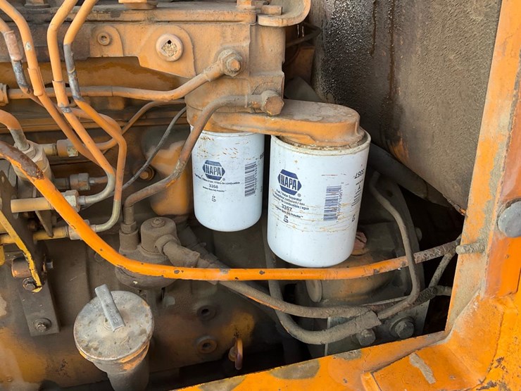 1982-case-580d-image-72