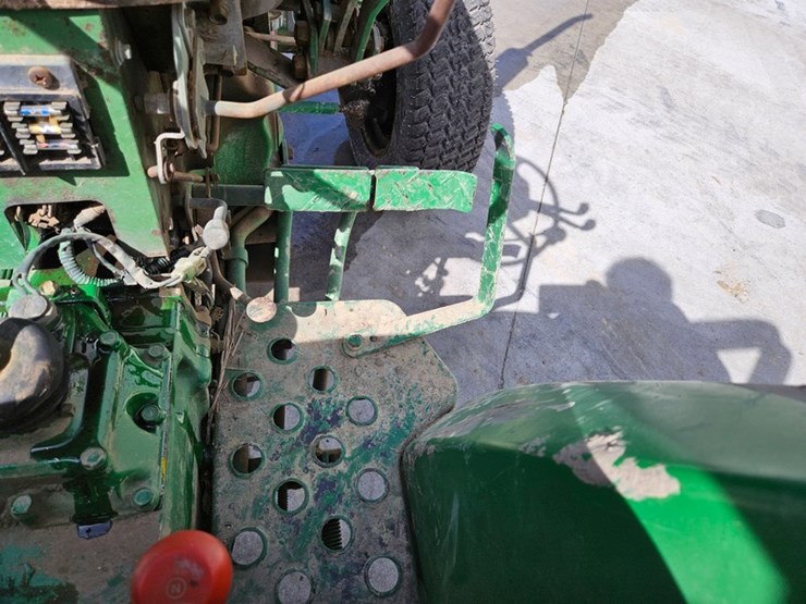 john-deere-750-image-20