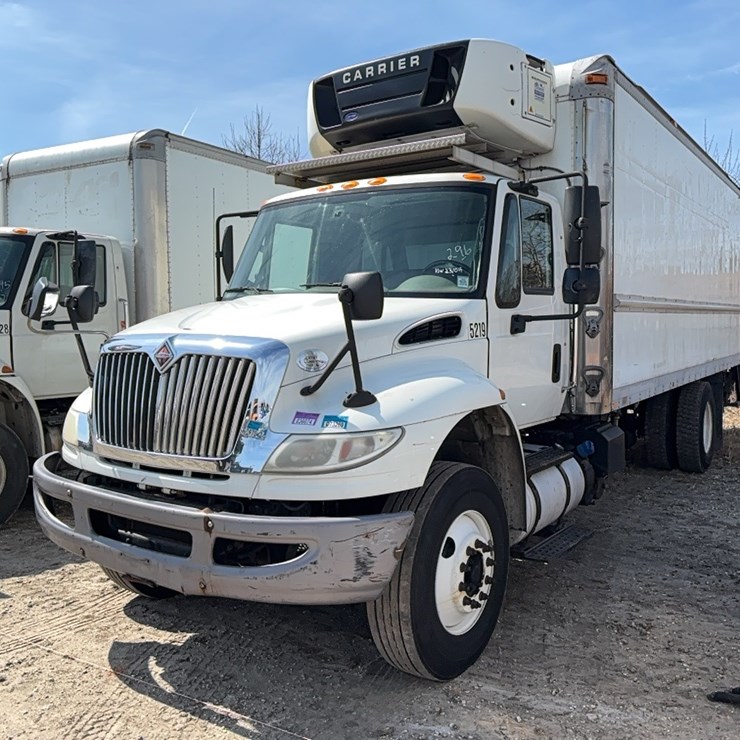 2015 INTERNATIONAL DURASTAR 4300