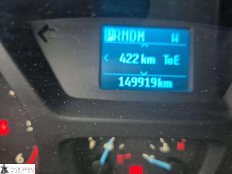 2016-ford-transit-image-13