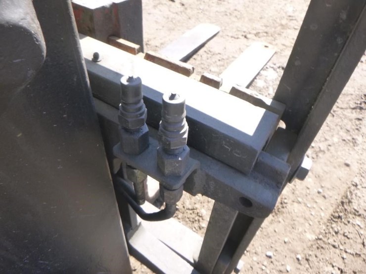 yale-glc50-forklift-image-11