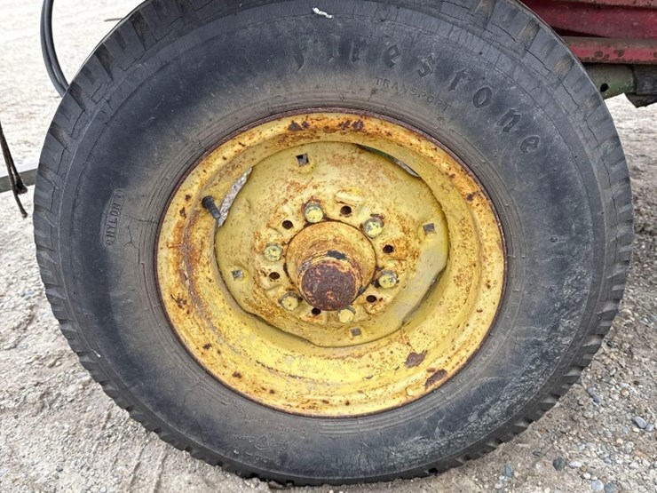 2213---(7)-front-weights-(sold-x-$)---from-the-larry-polk-estate-image-5