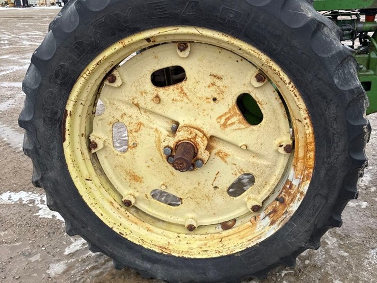 john-deere-50-image-4