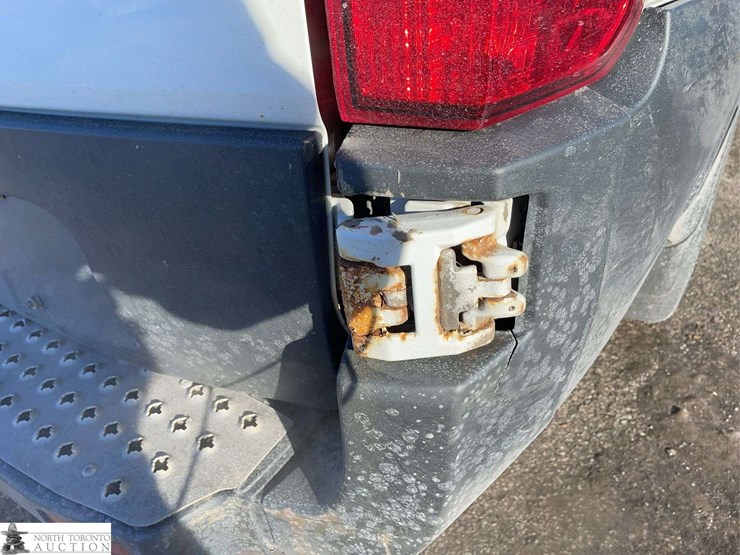 2016-ford-transit-image-28