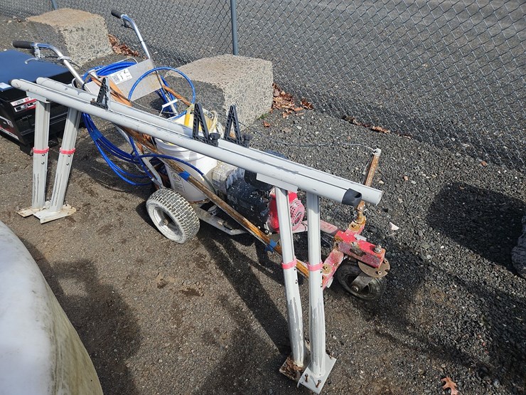 line-striper-image-2