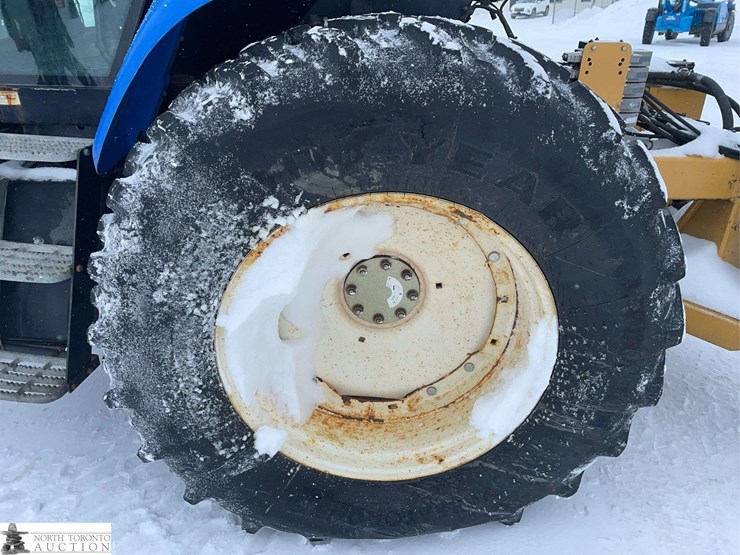 2014-new-holland-tv6070-image-23