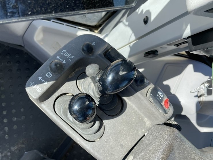 2023-volvo-l70h-image-39