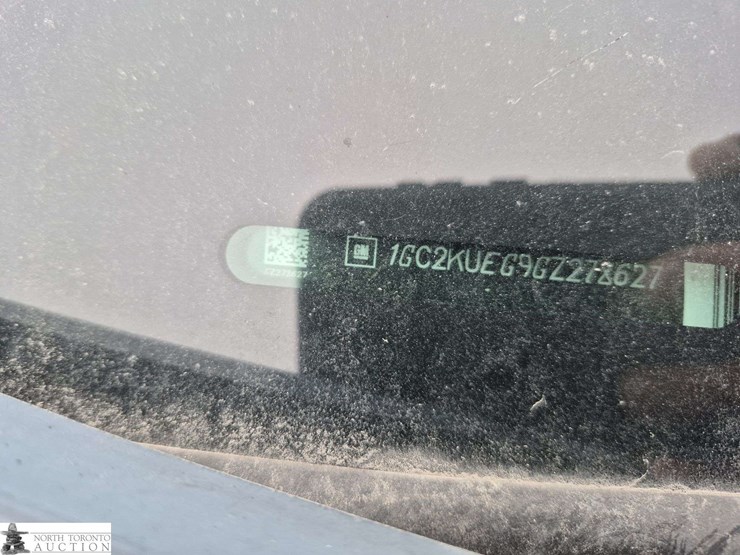 2016-chevrolet-silverado-2500hd-image-10