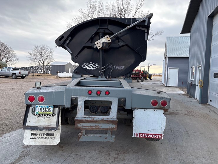 2015-smithco-side-dump-image-34