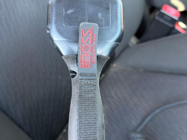 2040---boss-smart-shield-power-v-dxt-snow-blade---9'2",-like-new-image-11