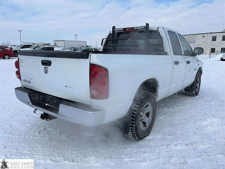 2008-dodge-ram-1500-image-4