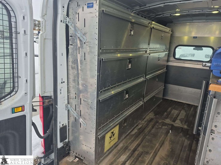 2016-ford-transit-image-20