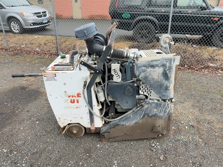 core-cut-cc6500-walk-behind-road-saw-image-5