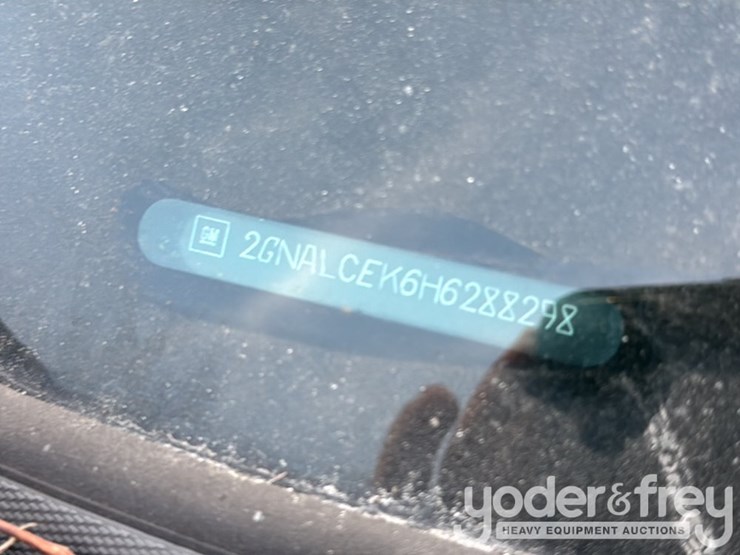 2017-chevrolet-equinox-image-24