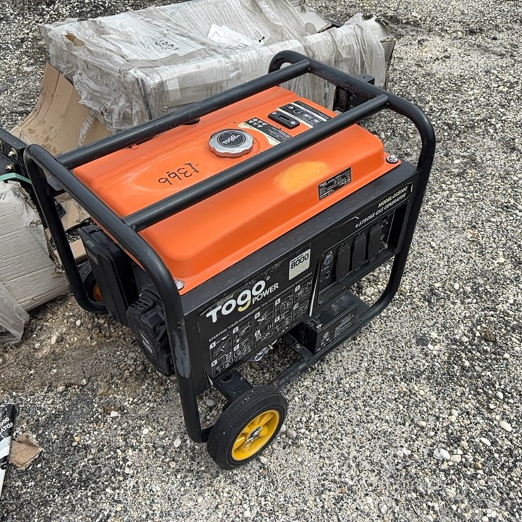 NEW TOGO 8000 WATT GENERATOR NEW SUPPORT EQUIPMENT