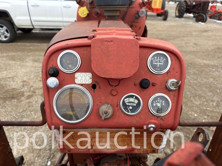 case-ih-560-image-8