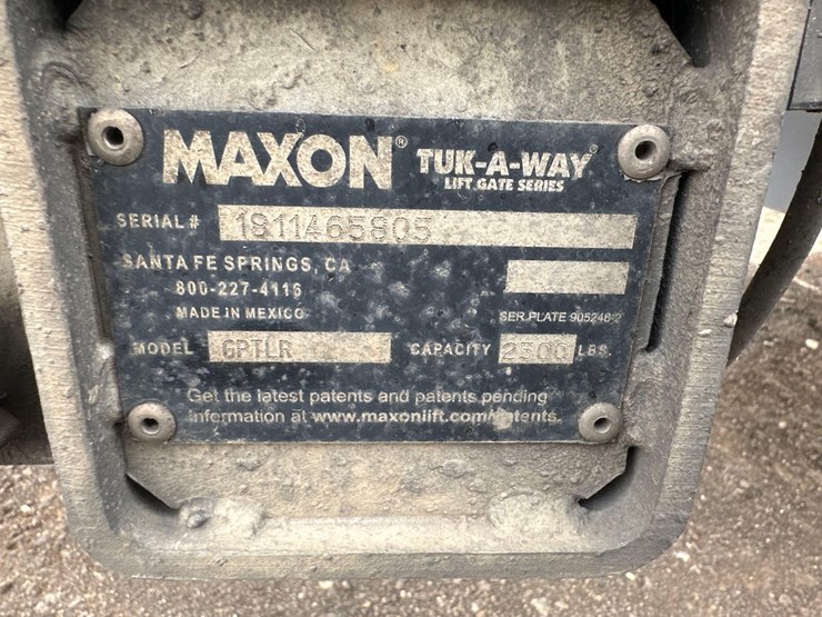 2019-hino-268-image-15