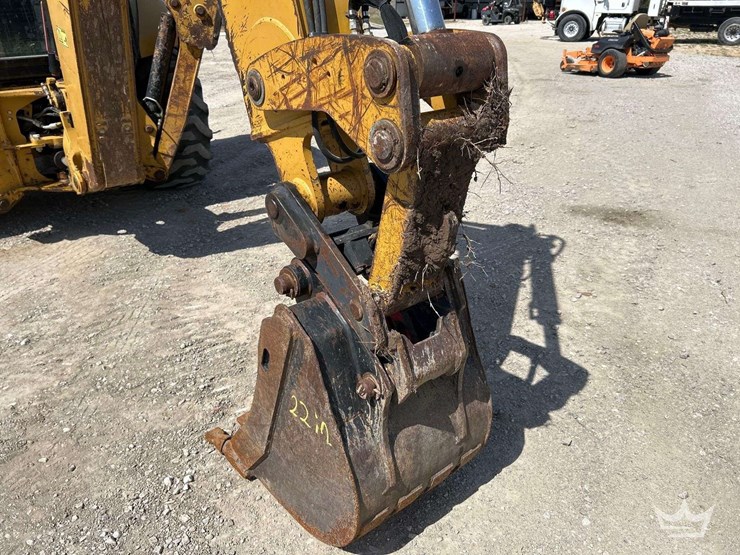 2011-caterpillar-420e-image-30