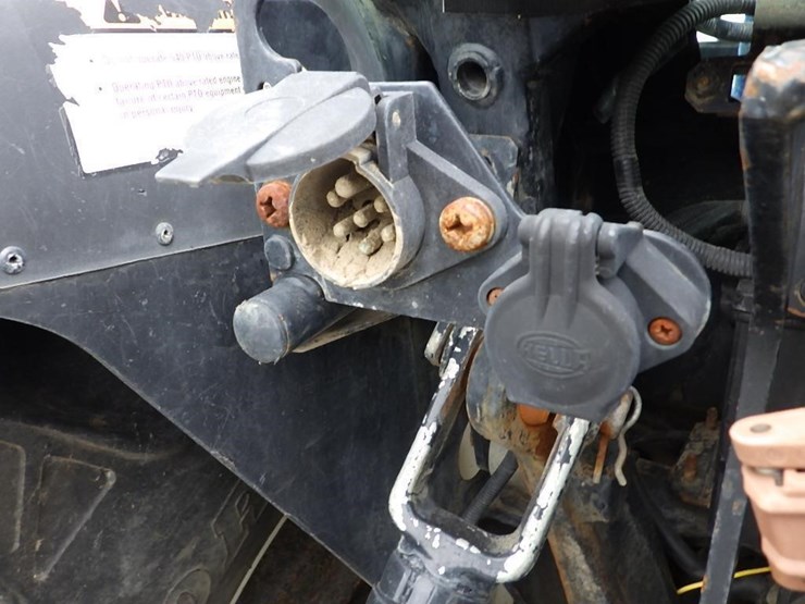 new-holland-t4060f-image-12