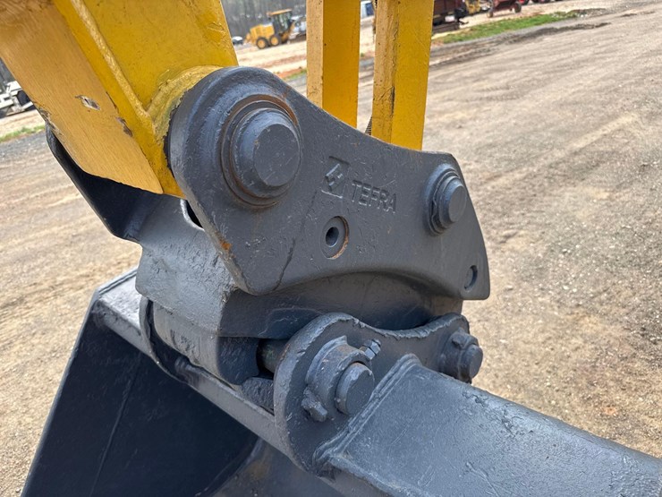 2022-komatsu-pc138us-image-10