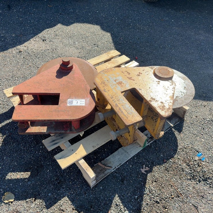 (2) CLAMP ON ASPHALT CUTTER WHEELS
