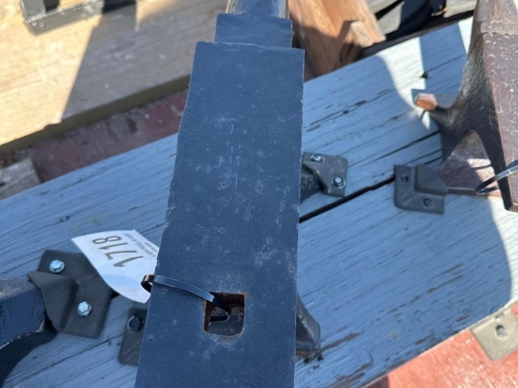 1718---18"-x-3.5"-anvil---from-the-harlan-beer-estate-image-2