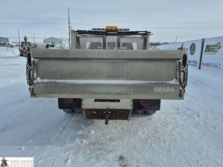 2019-gmc-sierra-3500hd-image-4
