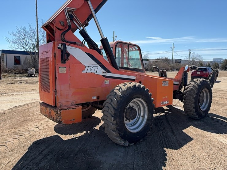 sky-trak-10054-image-3