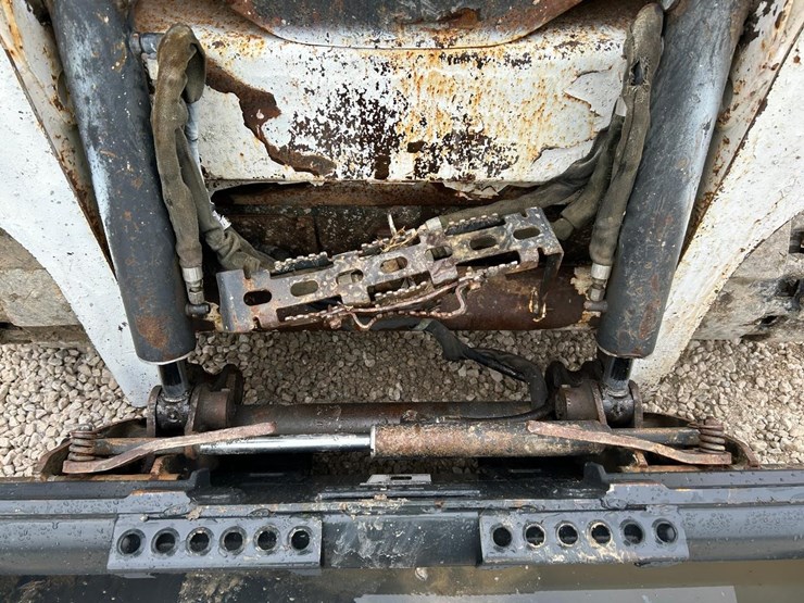 bobcat-t590-image-10