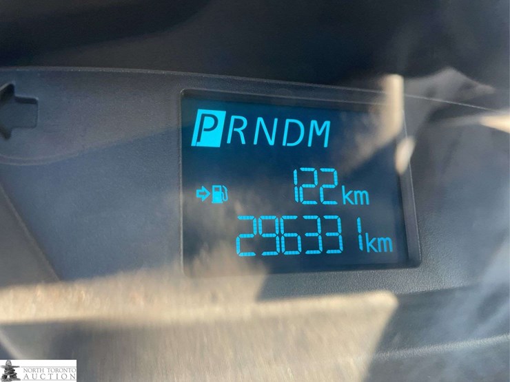 2016-ford-transit-image-15