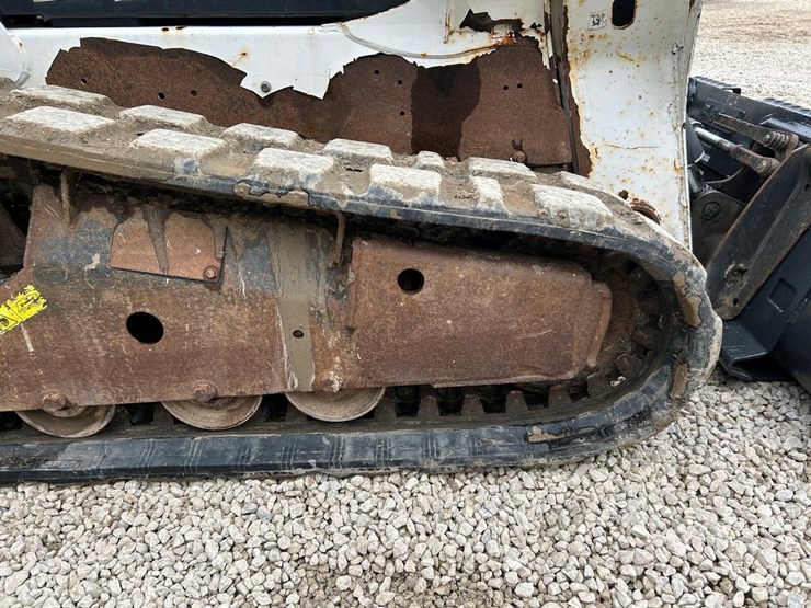 bobcat-t590-image-14