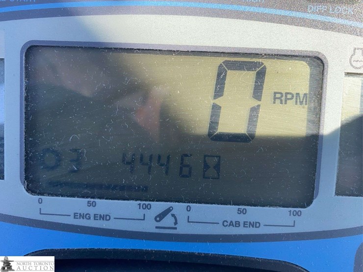 2013-new-holland-tv6070-image-9