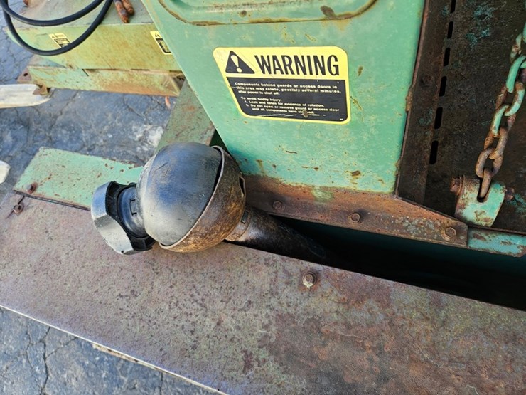 john-deere-100-image-12