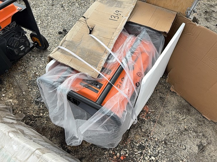 new-togo-8000-watt-generator-new-support-equipment-image-1