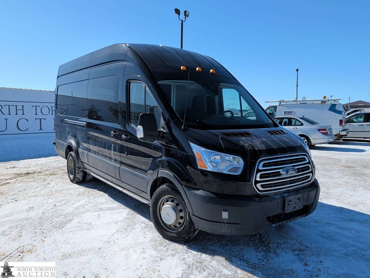 2017-ford-transit-image-7