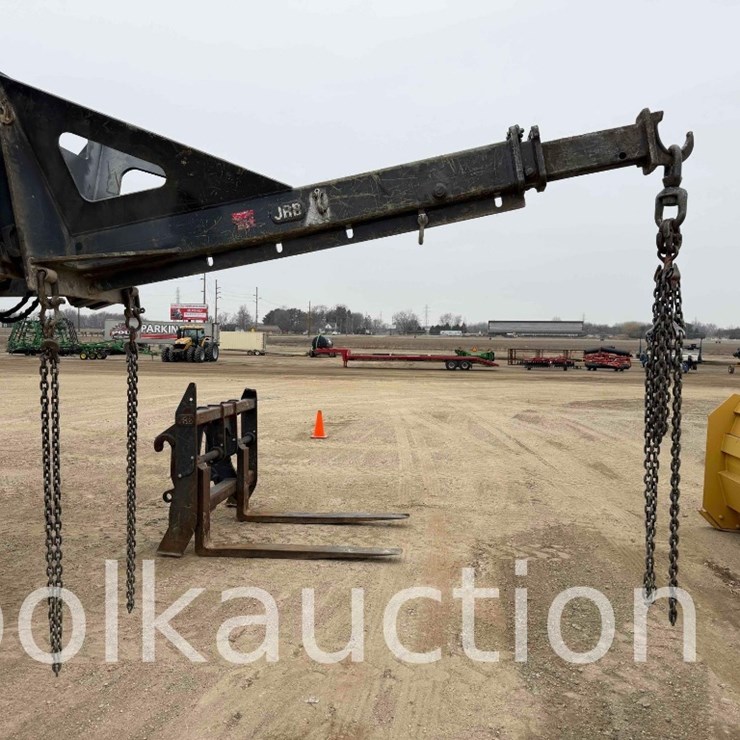 2092 - WHEEL LOADER BOOM ATTACHMENT