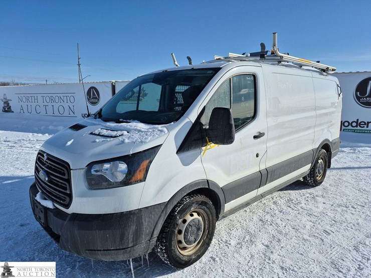2018-ford-transit-image-1