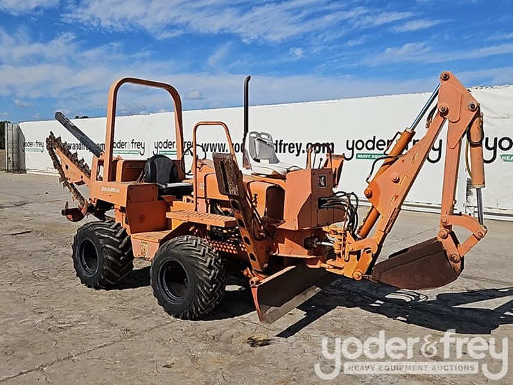 ditch-witch-3210-image-7