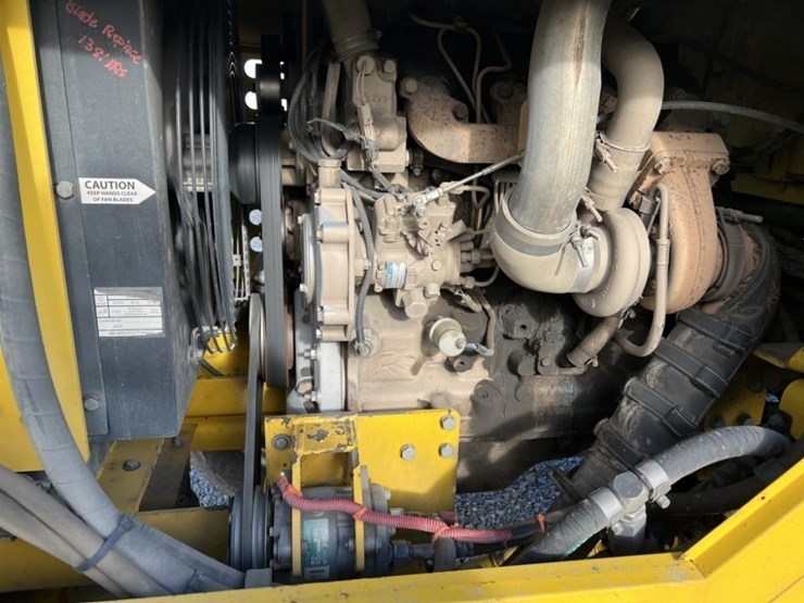 2015-superior-broom-dt80j-image-24