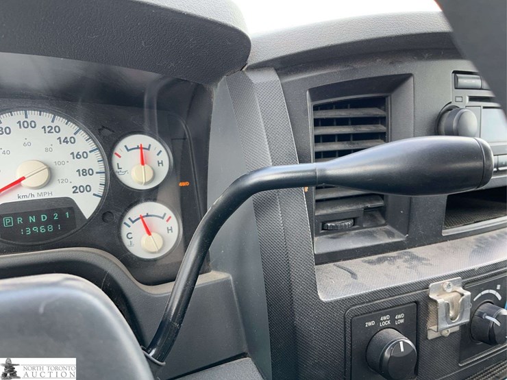 2008-dodge-ram-1500-image-18