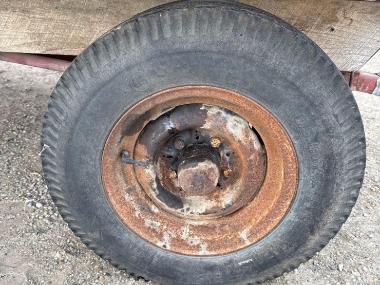 2212---wagon---12'-x-7'-(tax)---from-the-larry-polk-estate-image-4